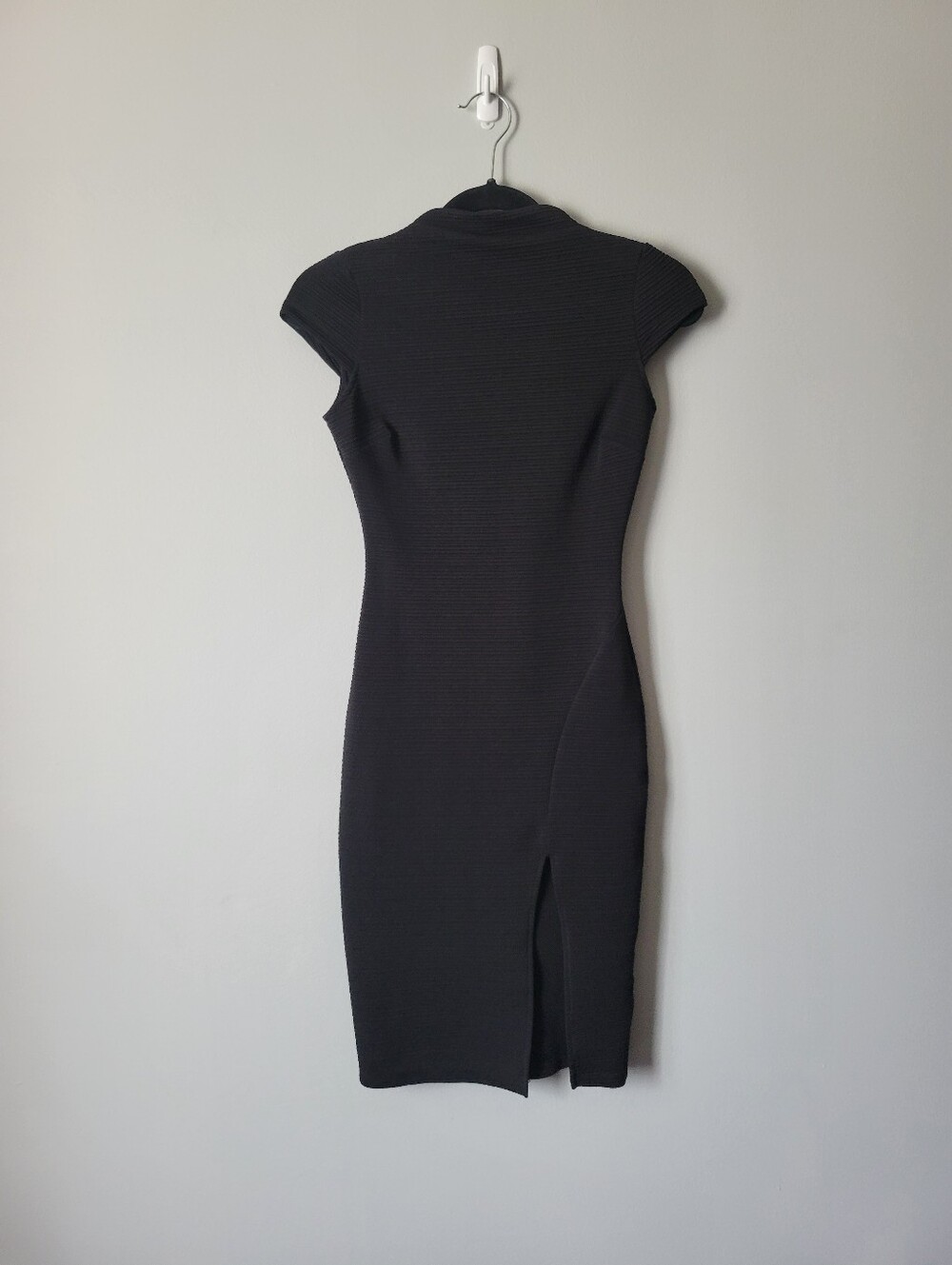 Black Cap-Sleeve Midi Dress with Side Slit - Le Chateau Size 2